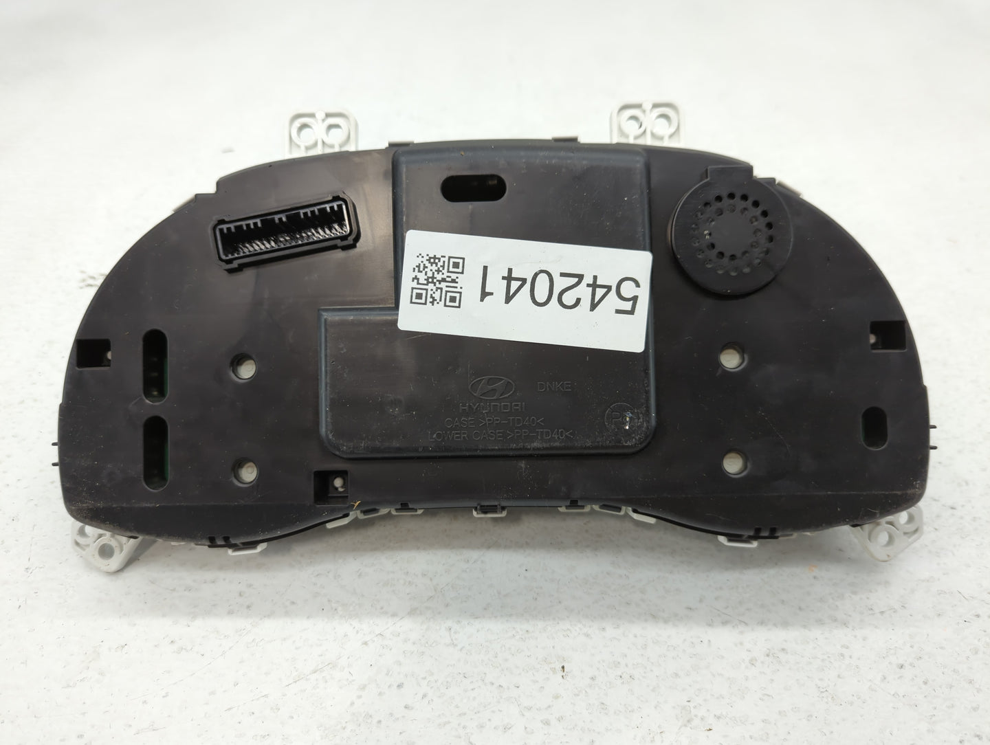 2017-2018 Hyundai Elantra Instrument Cluster Speedometer Gauges P/N:94001-F3011 Fits Fits 2017 2018 OEM Used Auto Parts - Oe