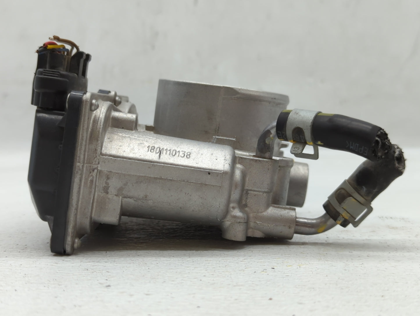 2011-2020 Hyundai Elantra Throttle Body P/N:35100-2E000 Fits Fits 2011 2012 2013 2014 2015 2016 2017 2018 2019 2020 2021 OEM