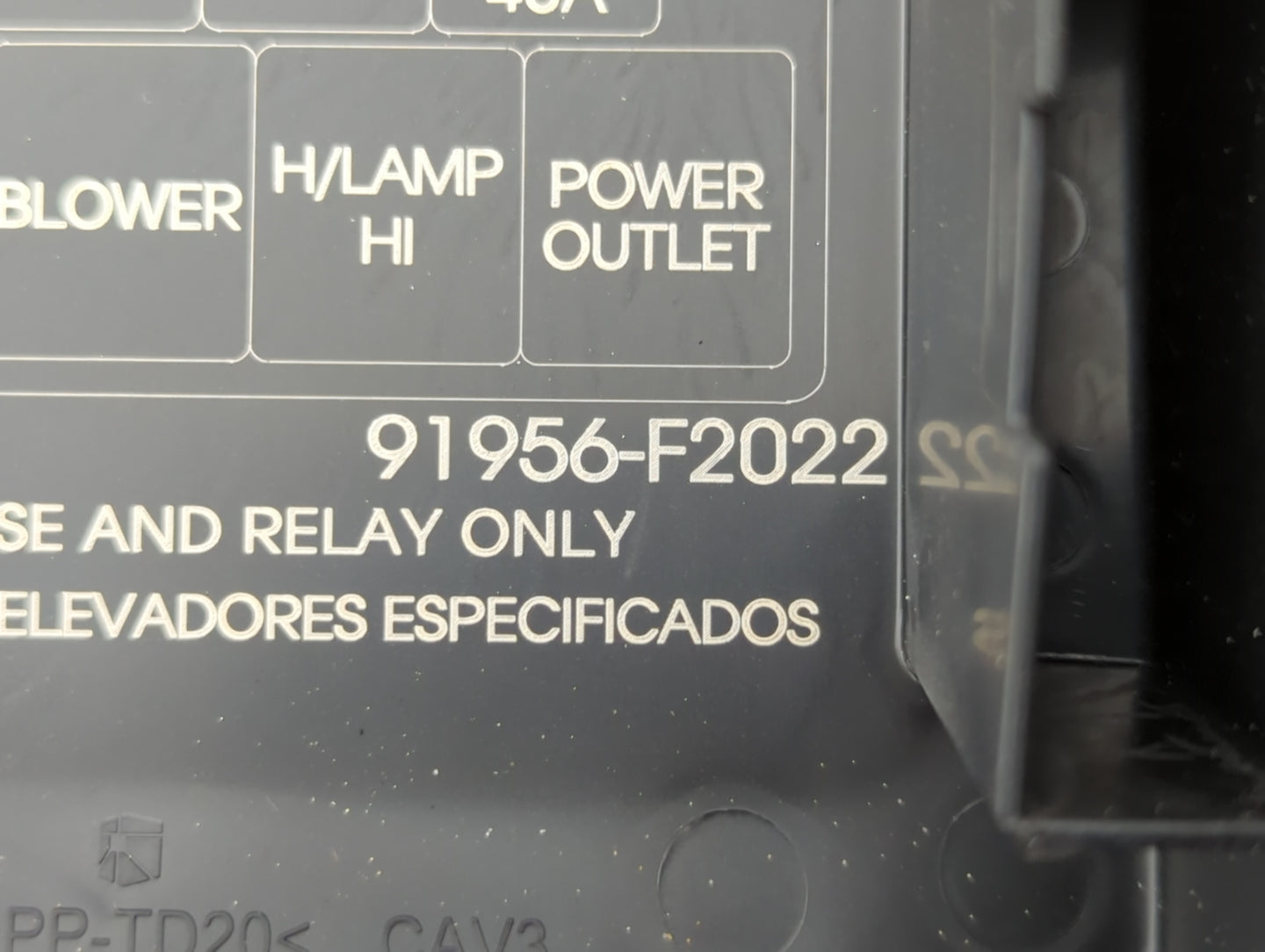 2018 Hyundai Elantra Fusebox Fuse Box Panel Relay Module P/N:91956-F2022 Fits OEM Used Auto Parts - Oemusedautoparts1.com
