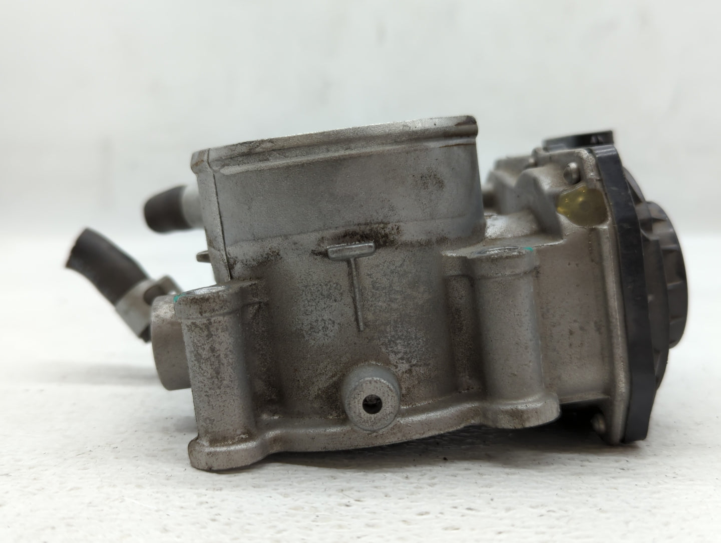 2011-2020 Hyundai Elantra Throttle Body P/N:35100-2E000 Fits Fits 2011 2012 2013 2014 2015 2016 2017 2018 2019 2020 2021 OEM