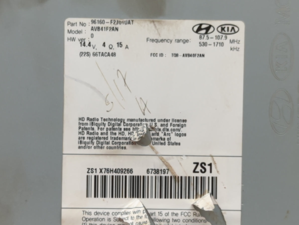 2017-2018 Hyundai Elantra Am Fm Cd Player Radio Receiver 554804 - Oemusedautoparts1.com