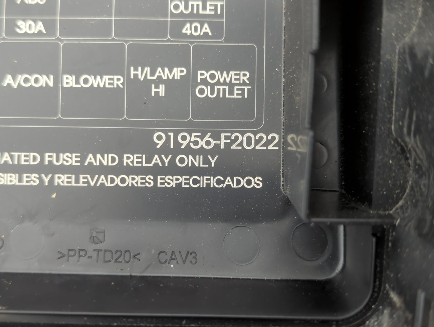 2018 Hyundai Elantra Fusebox Fuse Box Panel Relay Module P/N:91200F3465AA 91200F3465 Fits OEM Used Auto Parts - Oemusedautop