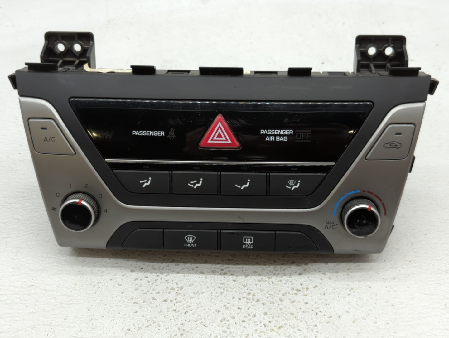 2017-2018 Hyundai Elantra Climate Control Module Temperature AC/Heater Replacement P/N:97250-F20624X Fits Fits 2017 2018 OEM