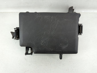 compare product 2018 Hyundai Elantra Fusebox Fuse Box Panel Relay Module P/N:170425 5117421026 Fits OEM Used Auto Parts