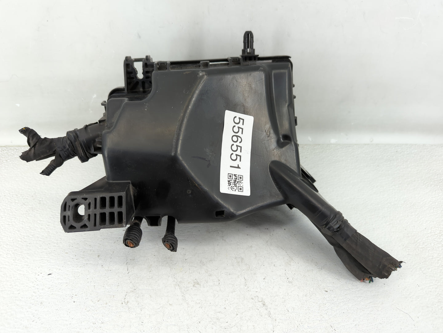 2018 Hyundai Elantra Fusebox Fuse Box Panel Relay Module P/N:170425 5117421026 Fits OEM Used Auto Parts - Oemusedautoparts1.