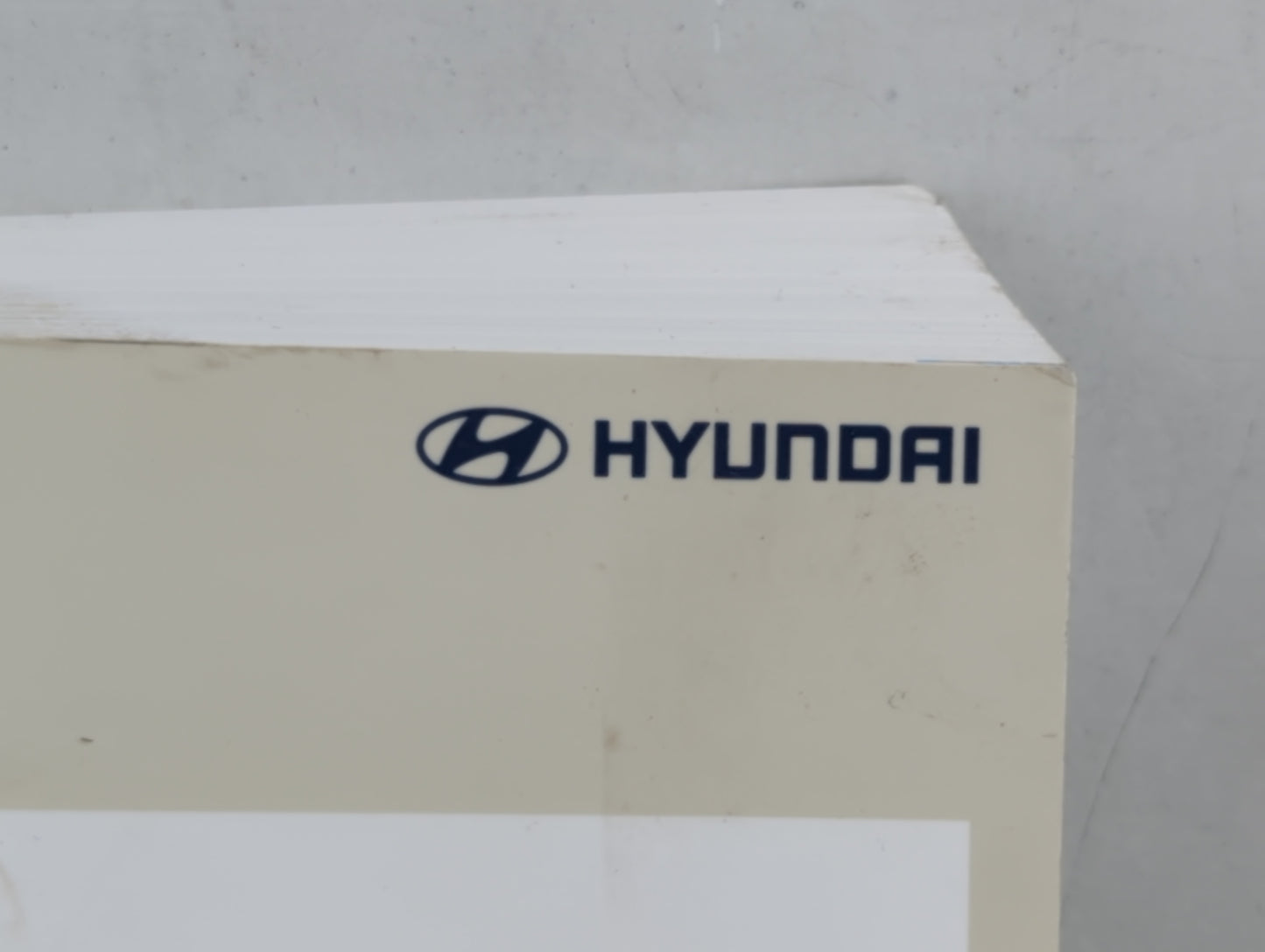 2018 Hyundai Elantra Owners Manual Book Guide P/N:JF30-EU87J OEM Used Auto Parts - Oemusedautoparts1.com