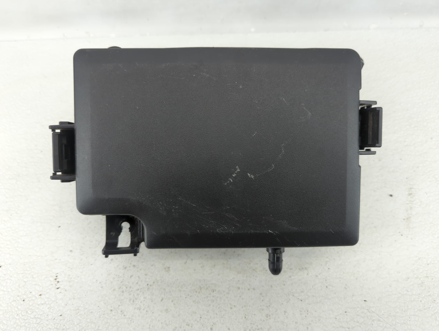 2018 Hyundai Elantra Fusebox Fuse Box Panel Relay Module P/N:91956-F2022 Fits OEM Used Auto Parts - Oemusedautoparts1.com