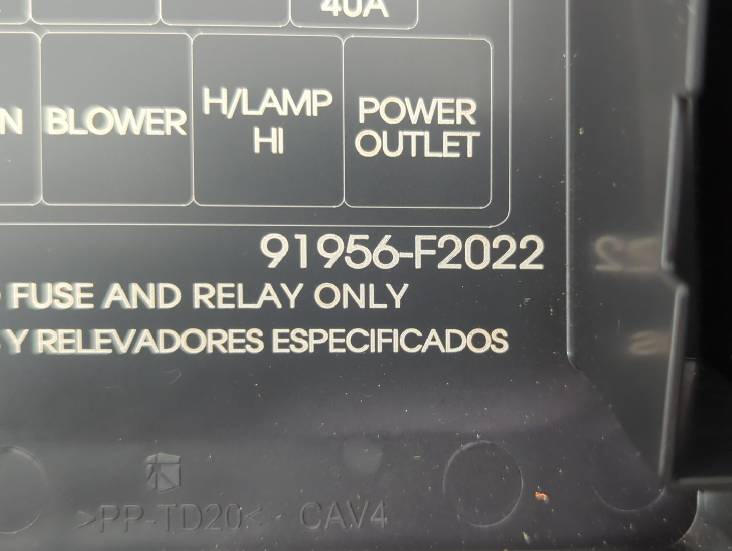 2018 Hyundai Elantra Fusebox Fuse Box Panel Relay Module P/N:91956-F2022 Fits OEM Used Auto Parts - Oemusedautoparts1.com