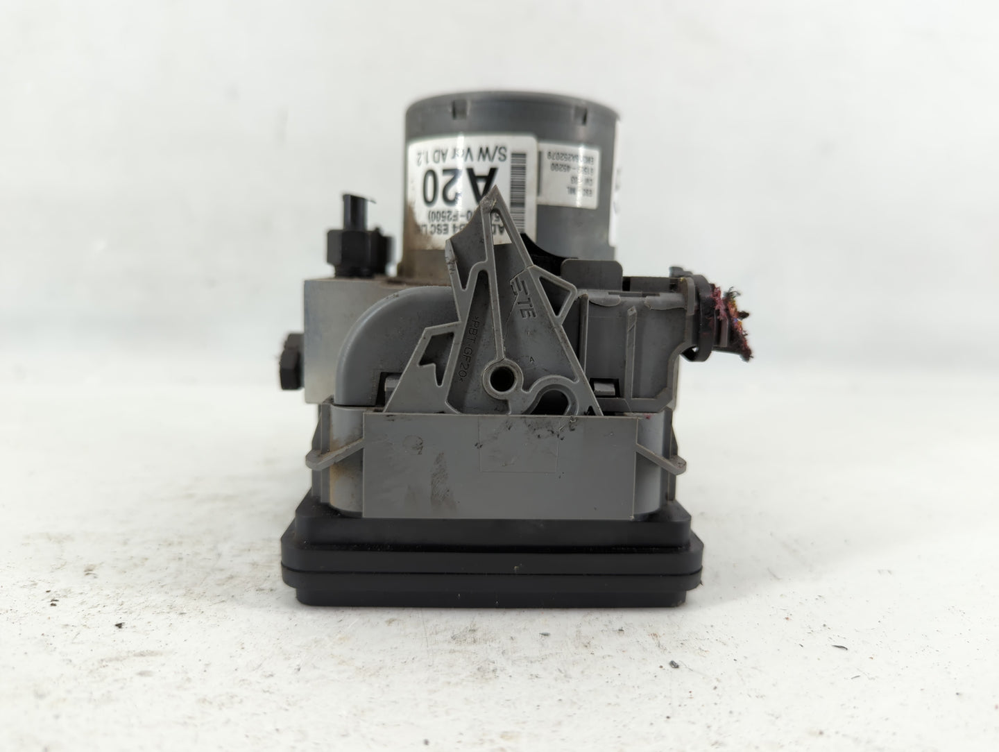 2017-2019 Hyundai Elantra ABS Pump Control Module Replacement P/N:58920-F2500 Fits Fits 2017 2018 2019 OEM Used Auto Parts -