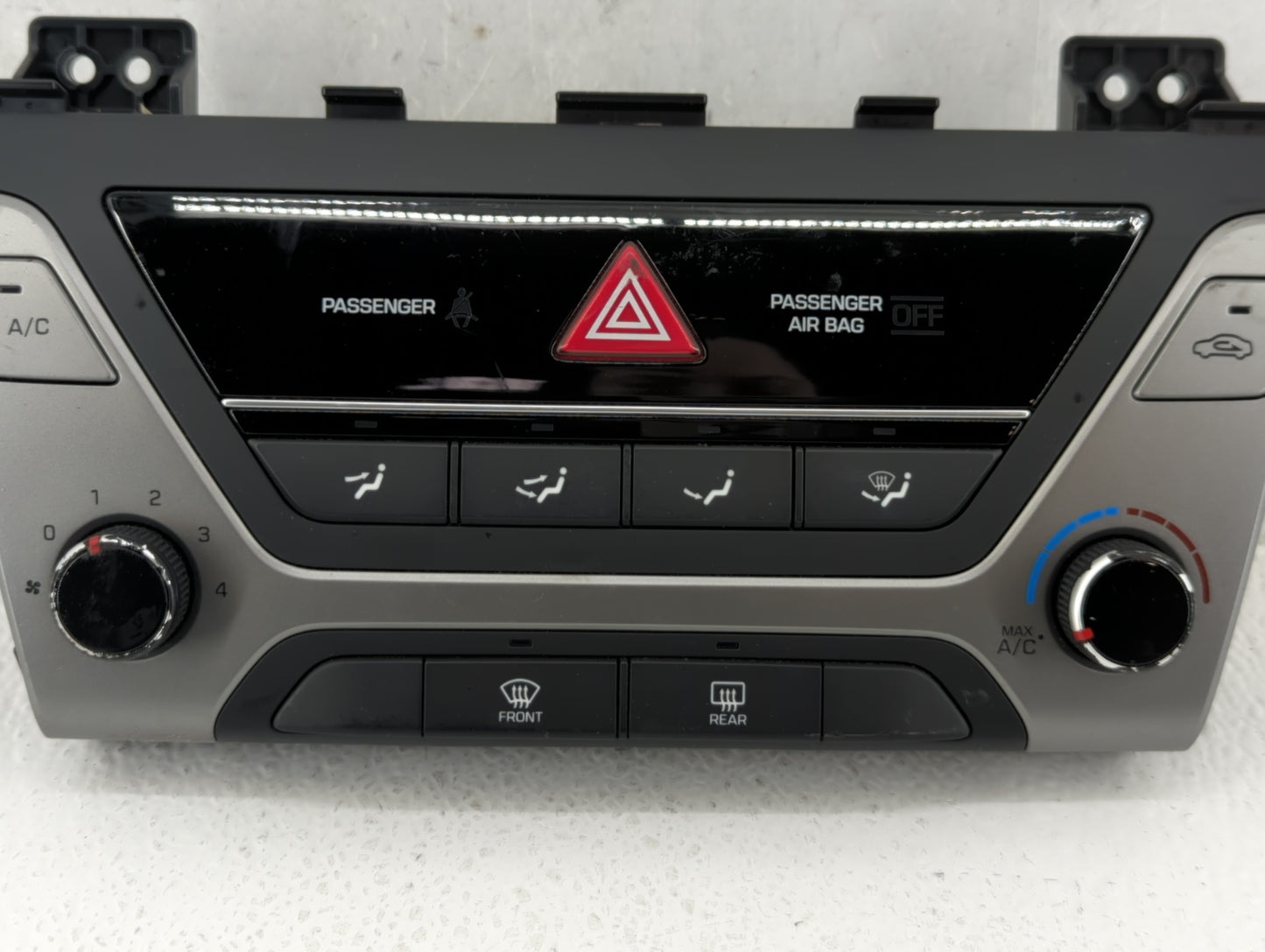 2017-2018 Hyundai Elantra Climate Control Module Temperature AC/Heater Replacement P/N:97250-F20624X Fits Fits 2017 2018 OEM