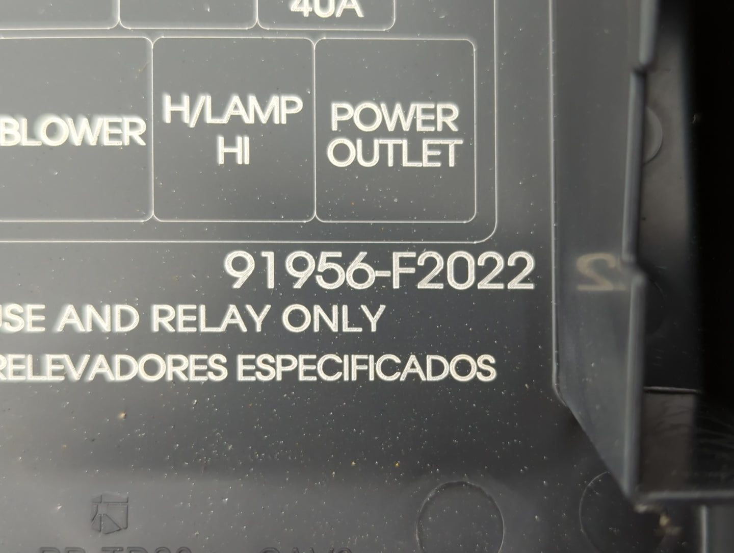 2018 Hyundai Elantra Fusebox Fuse Box Panel Relay Module P/N:91956-F2022 Fits OEM Used Auto Parts - Oemusedautoparts1.com
