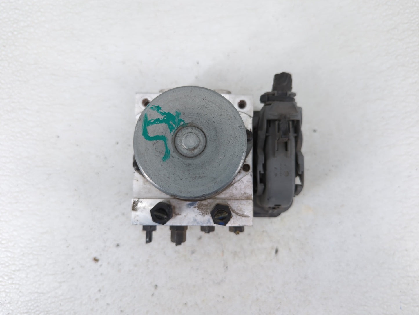 2017-2019 Hyundai Elantra ABS Pump Control Module Replacement P/N:58920-F2500 Fits Fits 2017 2018 2019 OEM Used Auto Parts -