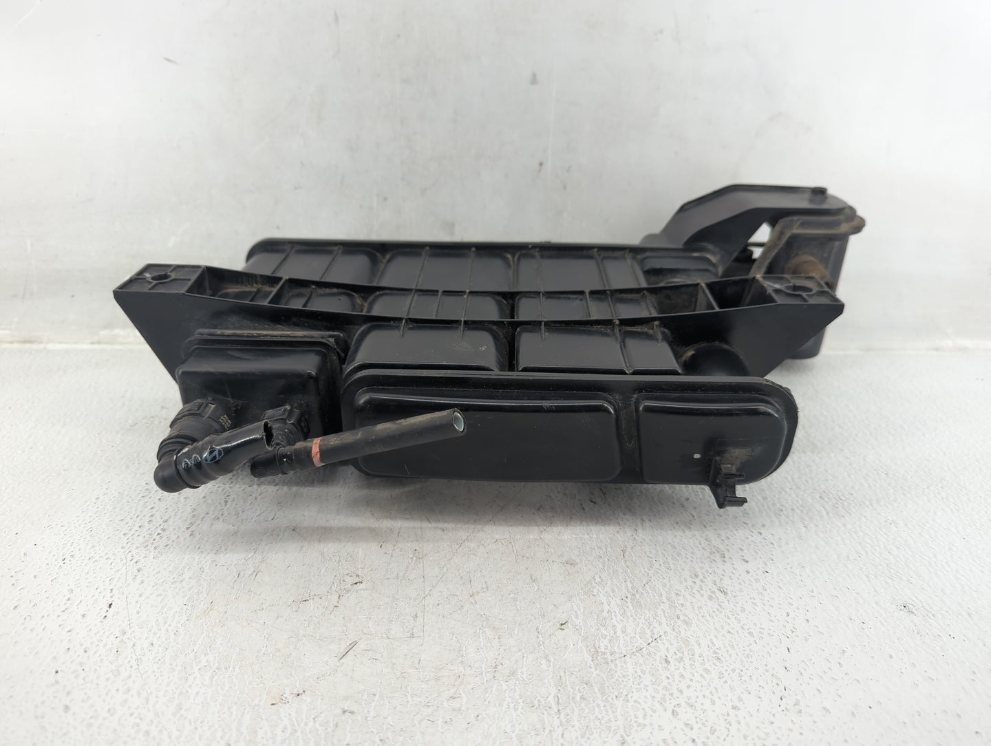 2018 Hyundai Elantra Fuel Vapor Charcoal Canister Black - Oemusedautoparts1.com
