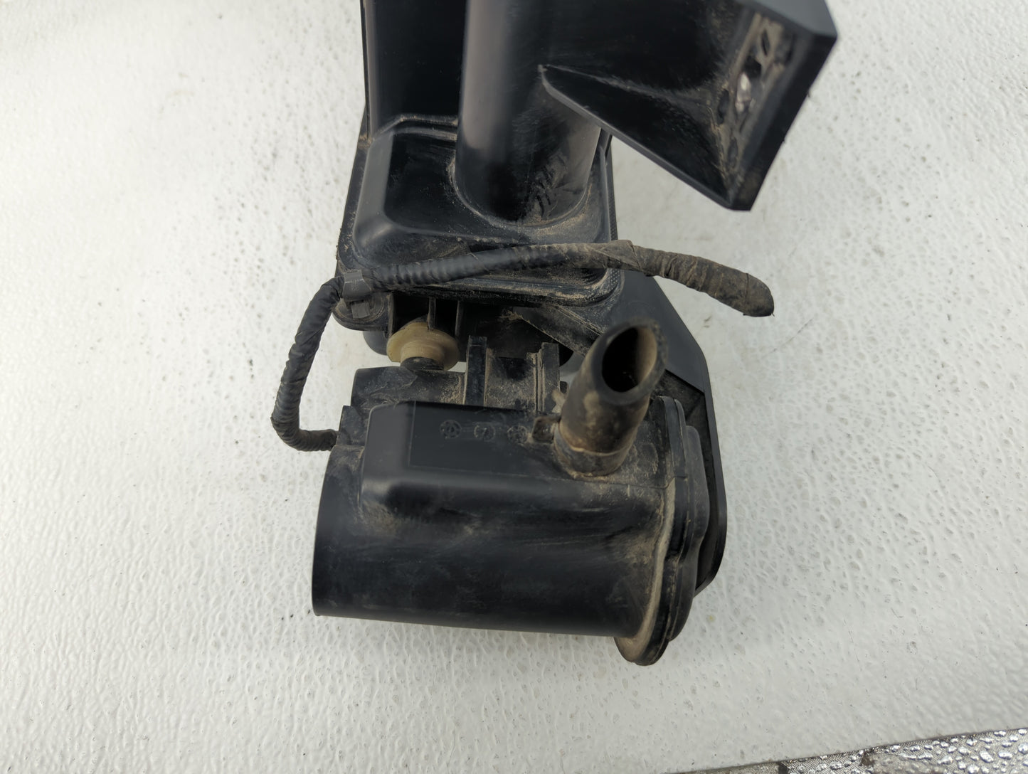 2018 Hyundai Elantra Fuel Vapor Charcoal Canister Black - Oemusedautoparts1.com