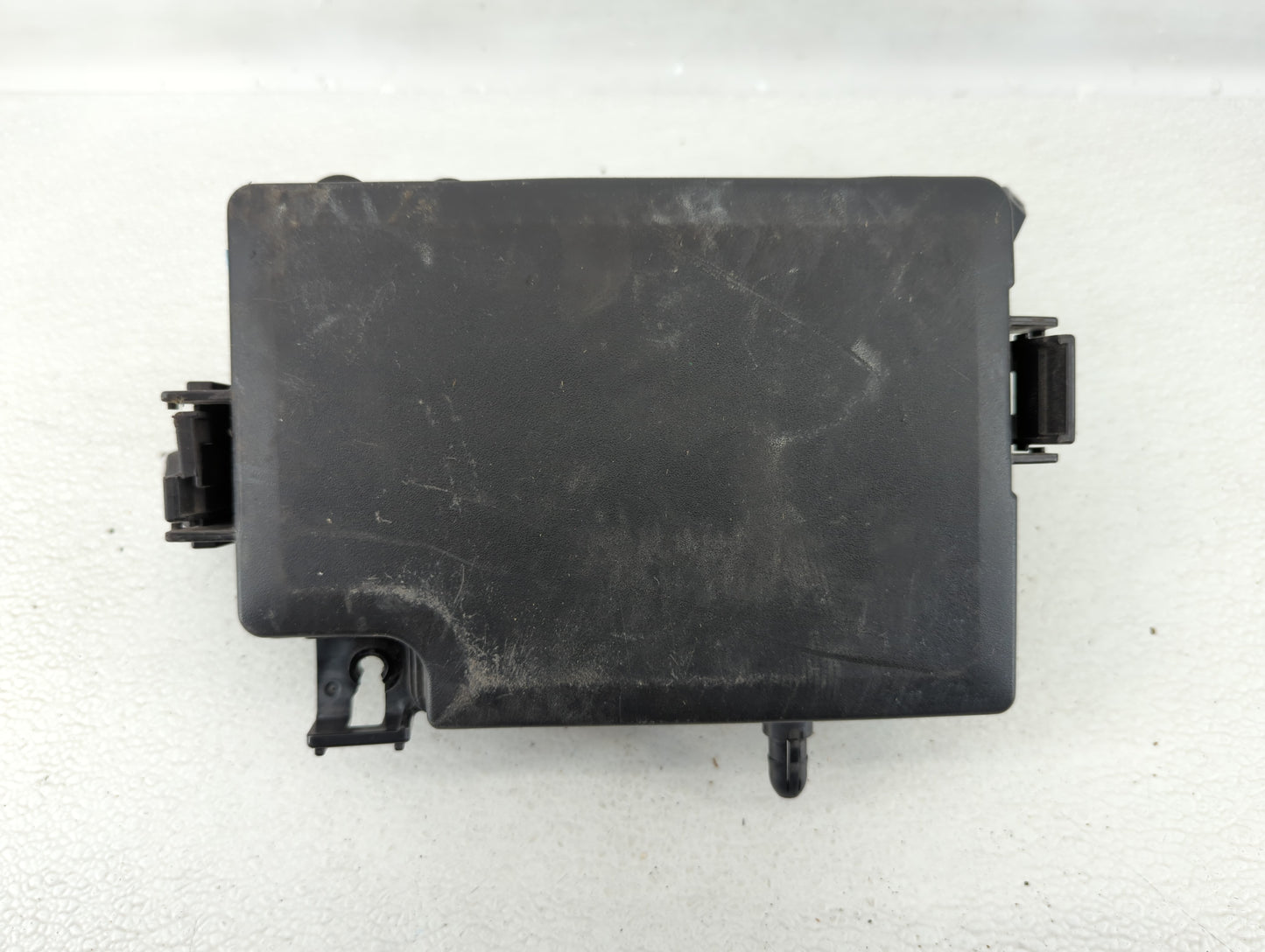 2018 Hyundai Elantra Fusebox Fuse Box Panel Relay Module P/N:91956-F2022 Fits OEM Used Auto Parts - Oemusedautoparts1.com