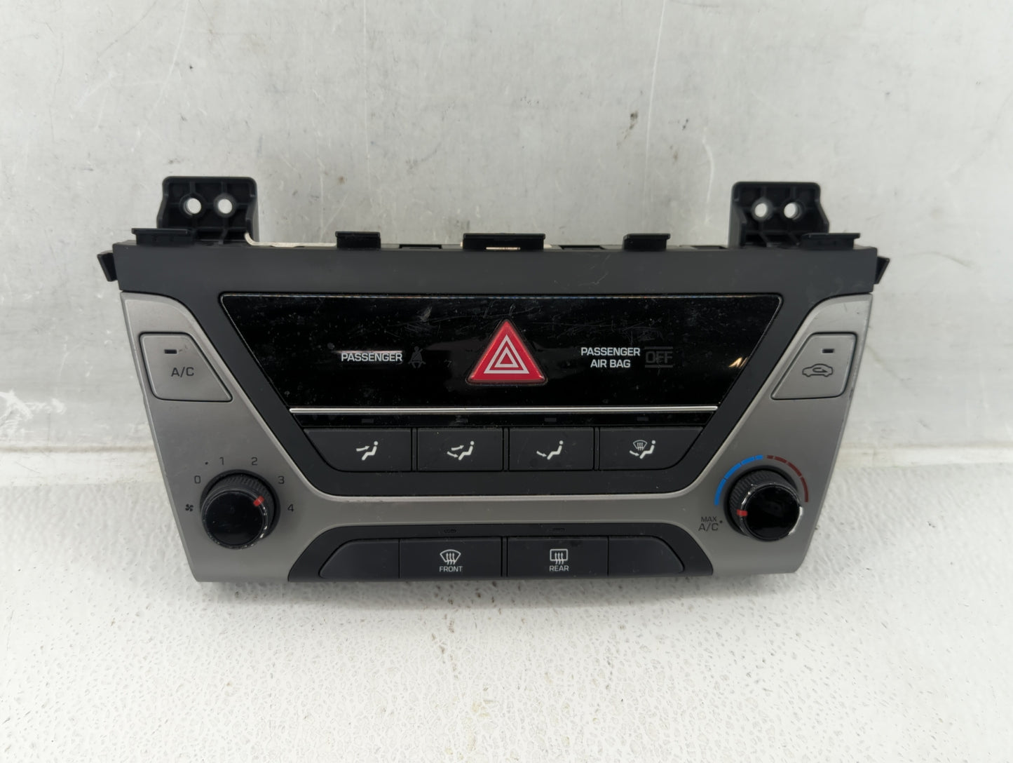 2017-2018 Hyundai Elantra Climate Control Module Temperature AC/Heater Replacement P/N:97250-F20624X Fits Fits 2017 2018 OEM