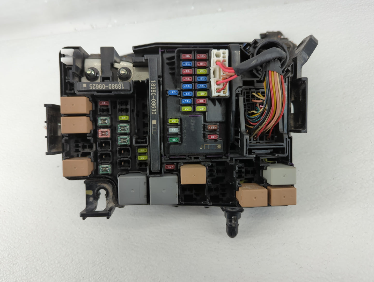 2018 Hyundai Elantra Fusebox Fuse Box Panel Relay Module P/N:91956-F2022 Fits OEM Used Auto Parts - Oemusedautoparts1.com