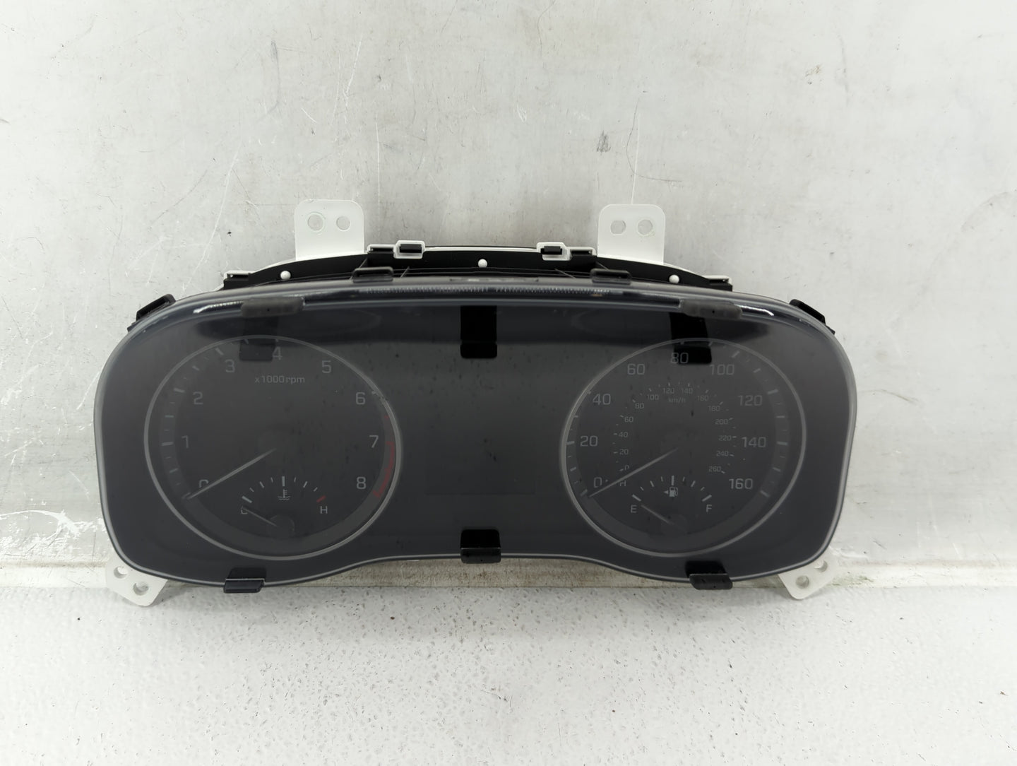 2017-2018 Hyundai Elantra Instrument Cluster Speedometer Gauges P/N:94011-F3012 94001-F3011 Fits Fits 2017 2018 OEM Used Aut