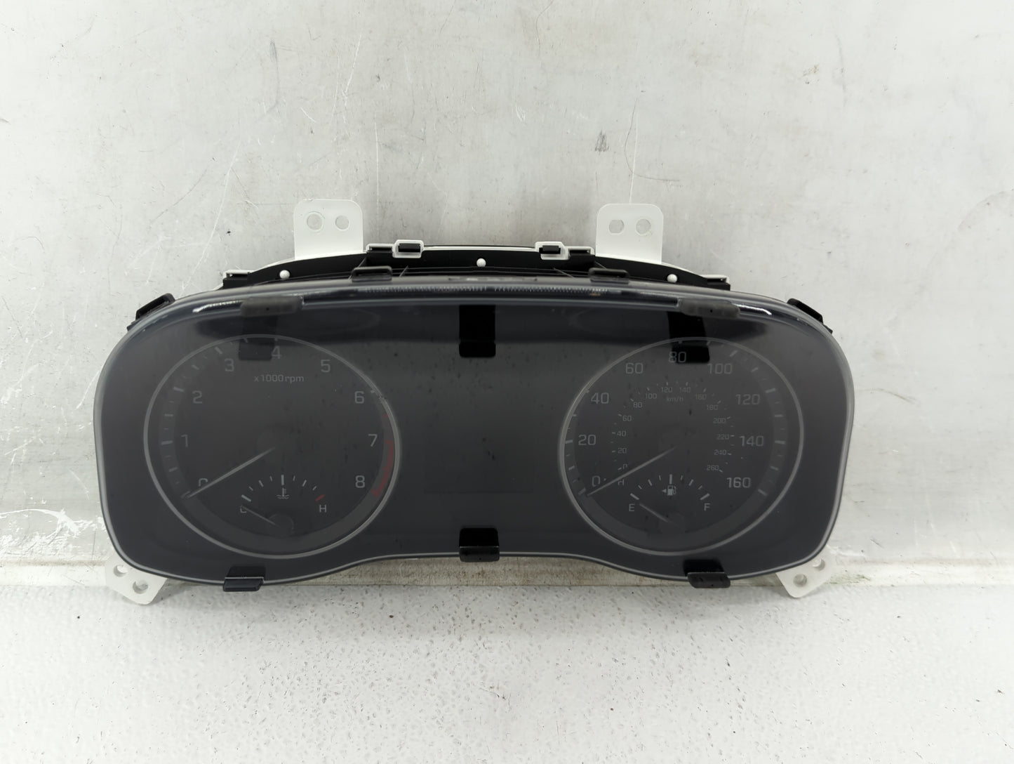 2017-2018 Hyundai Elantra Instrument Cluster Speedometer Gauges P/N:94011-F3012 94001-F3011 Fits Fits 2017 2018 OEM Used Aut