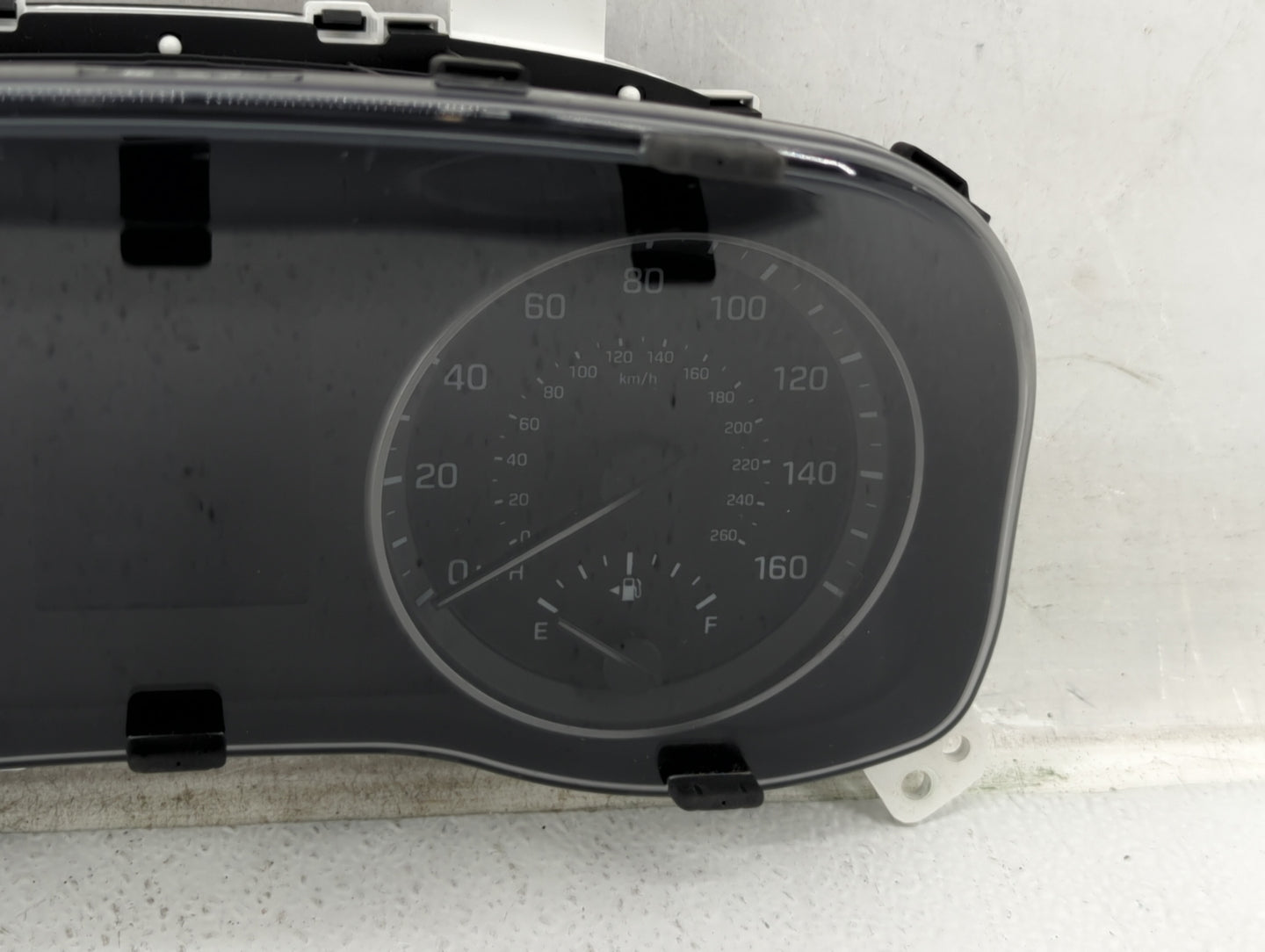 2017-2018 Hyundai Elantra Instrument Cluster Speedometer Gauges P/N:94011-F3012 94001-F3011 Fits Fits 2017 2018 OEM Used Aut