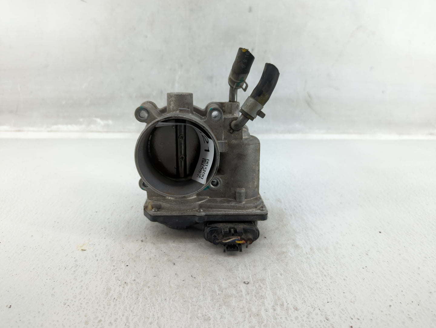 2011-2020 Hyundai Elantra Throttle Body P/N:5323 01B17 35100-2E000 Fits OEM Used Auto Parts - Oemusedautoparts1.com