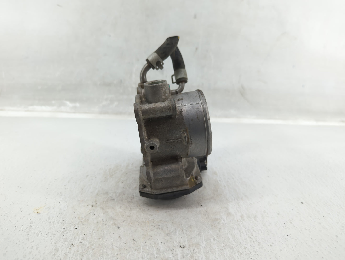 2011-2020 Hyundai Elantra Throttle Body P/N:5323 01B17 35100-2E000 Fits OEM Used Auto Parts - Oemusedautoparts1.com