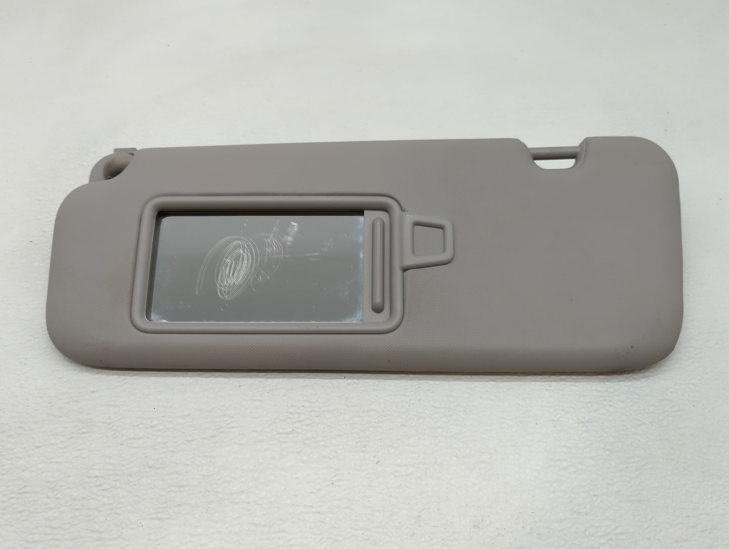 2017-2020 Hyundai Elantra Sun Visor Shade Replacement Passenger Right Mirror Fits Fits 2017 2018 2019 2020 OEM Used Auto Par