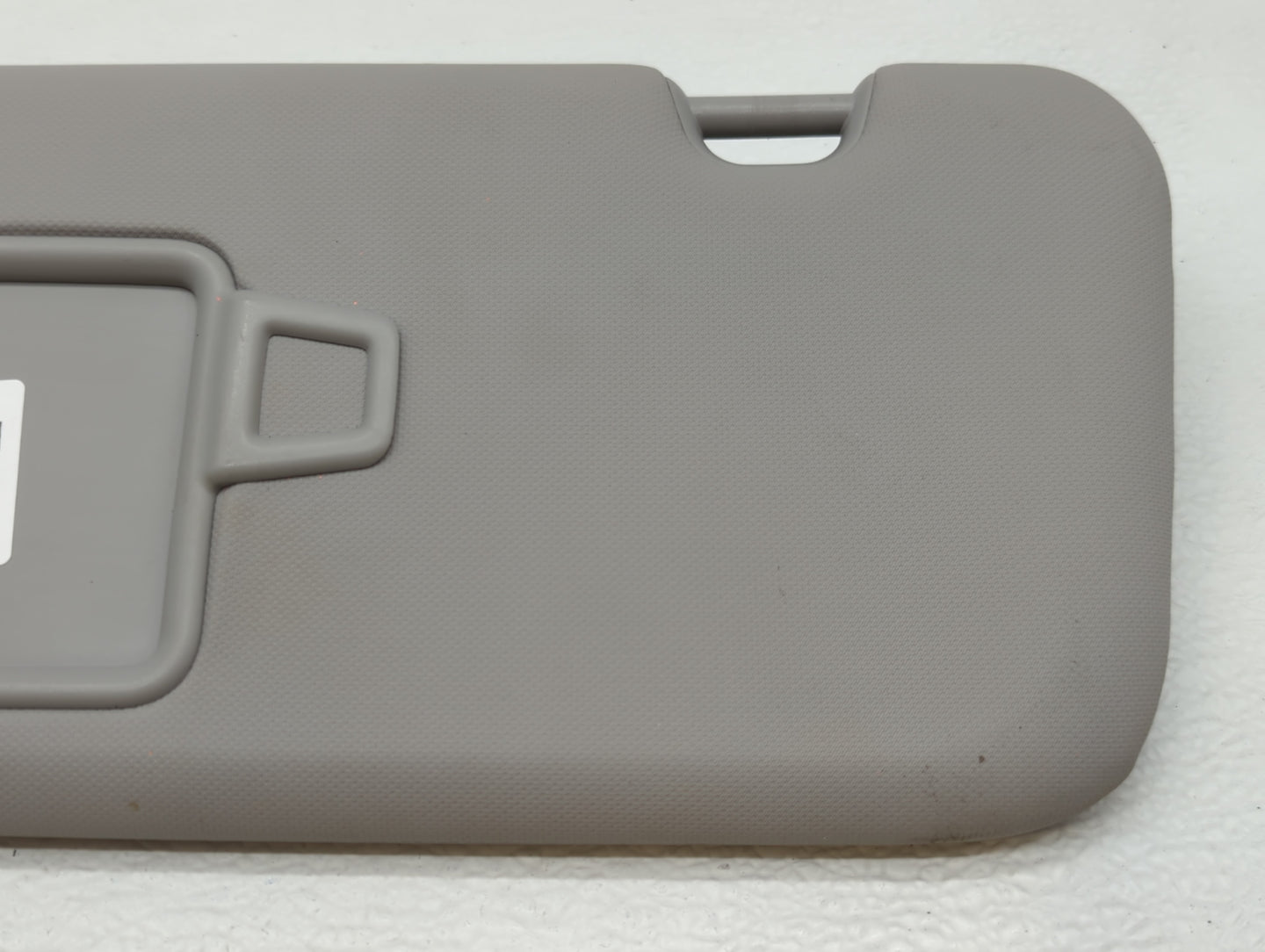 2017-2020 Hyundai Elantra Sun Visor Shade Replacement Passenger Right Mirror Fits Fits 2017 2018 2019 2020 OEM Used Auto Par