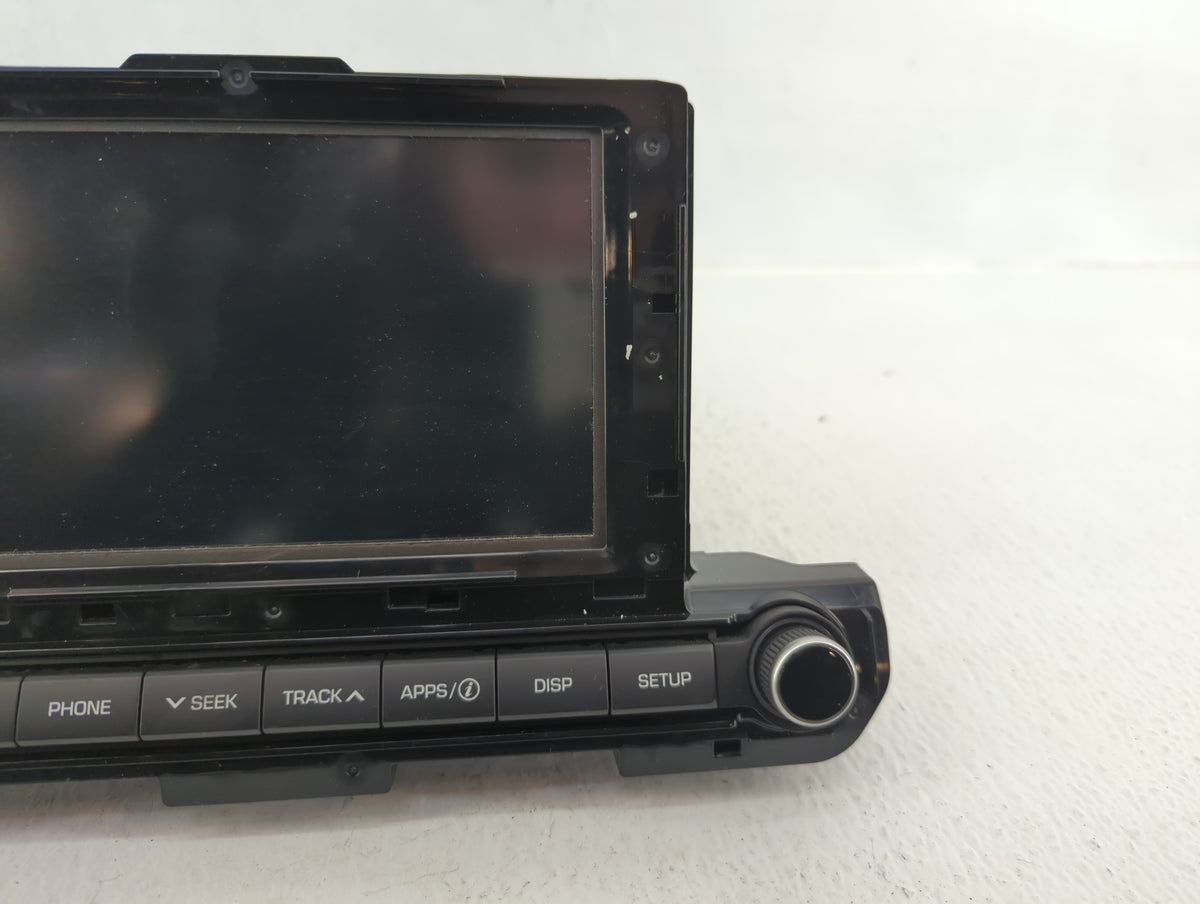 2017-2018 Hyundai Elantra Am Fm Cd Player Radio Receiver 583163 - Oemusedautoparts1.com