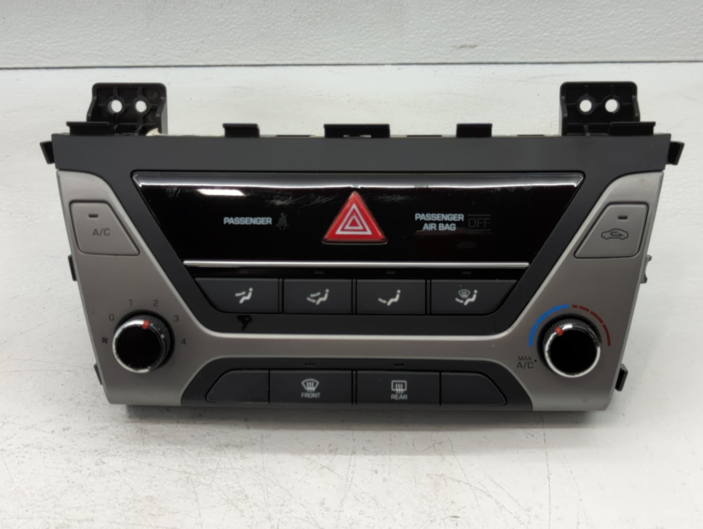 2017-2018 Hyundai Elantra Climate Control Module Temperature AC/Heater Replacement P/N:97250-F20624X Fits Fits 2017 2018 OEM
