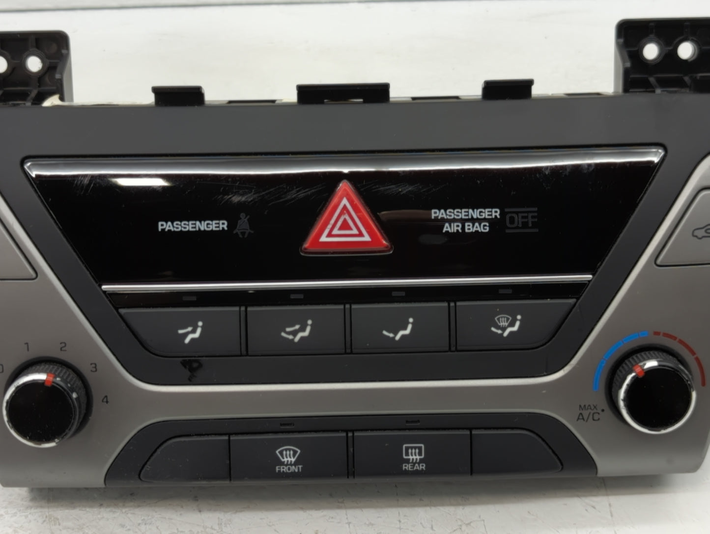 2017-2018 Hyundai Elantra Climate Control Module Temperature AC/Heater Replacement P/N:97250-F20624X Fits Fits 2017 2018 OEM
