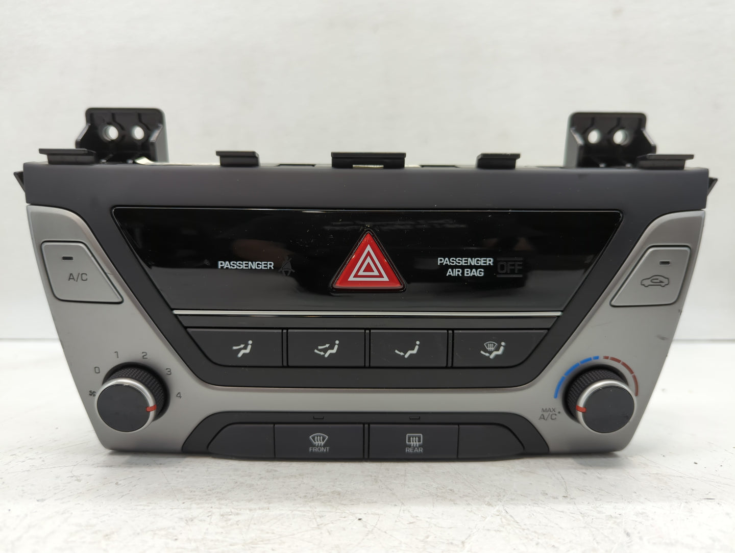 2017-2018 Hyundai Elantra Climate Control Module Temperature AC/Heater Replacement P/N:97250-F20624X Fits Fits 2017 2018 OEM