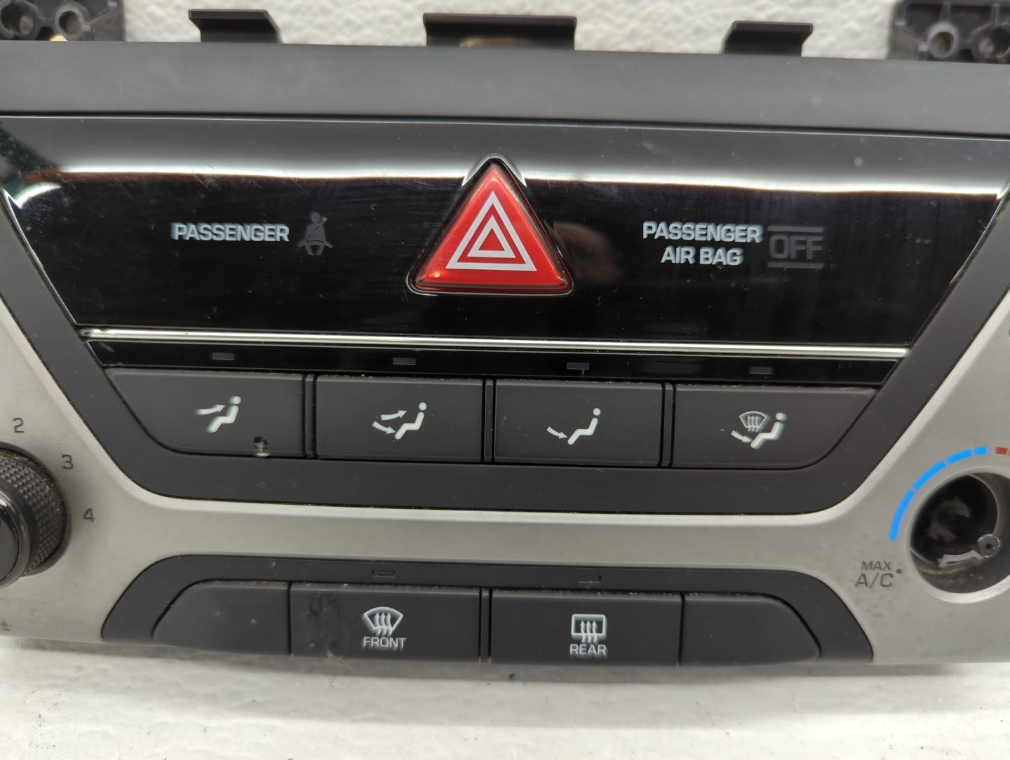 2017-2018 Hyundai Elantra Climate Control Module Temperature AC/Heater Replacement P/N:97250-F20614X Fits Fits 2017 2018 OEM