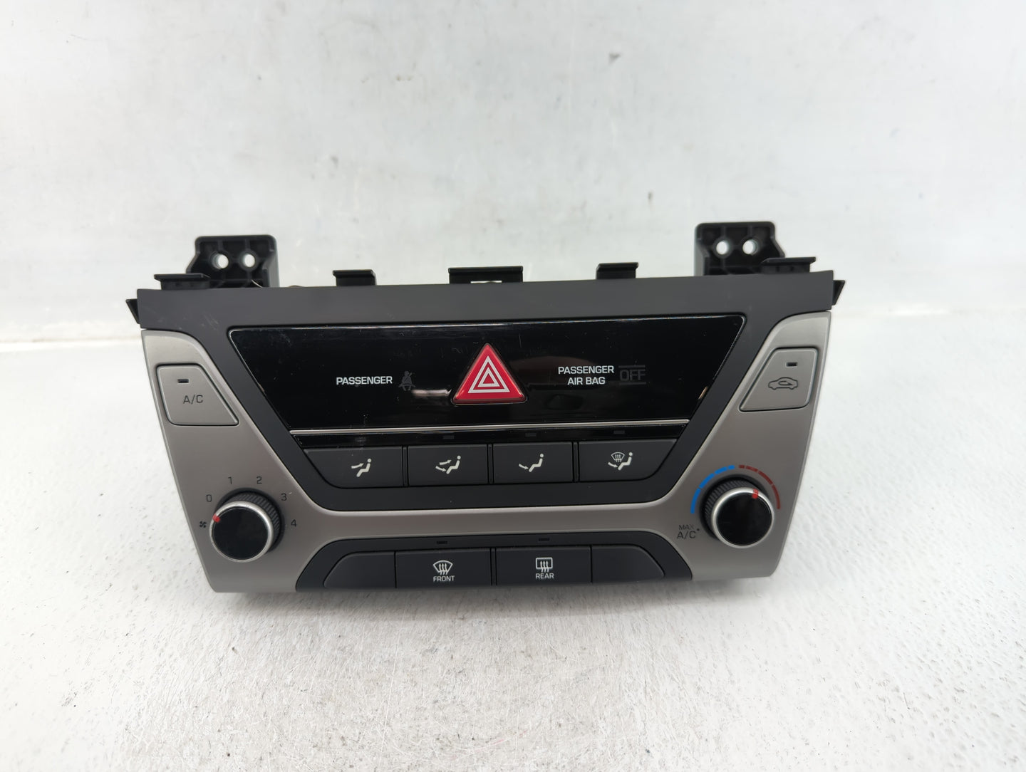 2017-2018 Hyundai Elantra Climate Control Module Temperature AC/Heater Replacement P/N:97250-F20624X Fits Fits 2017 2018 OEM
