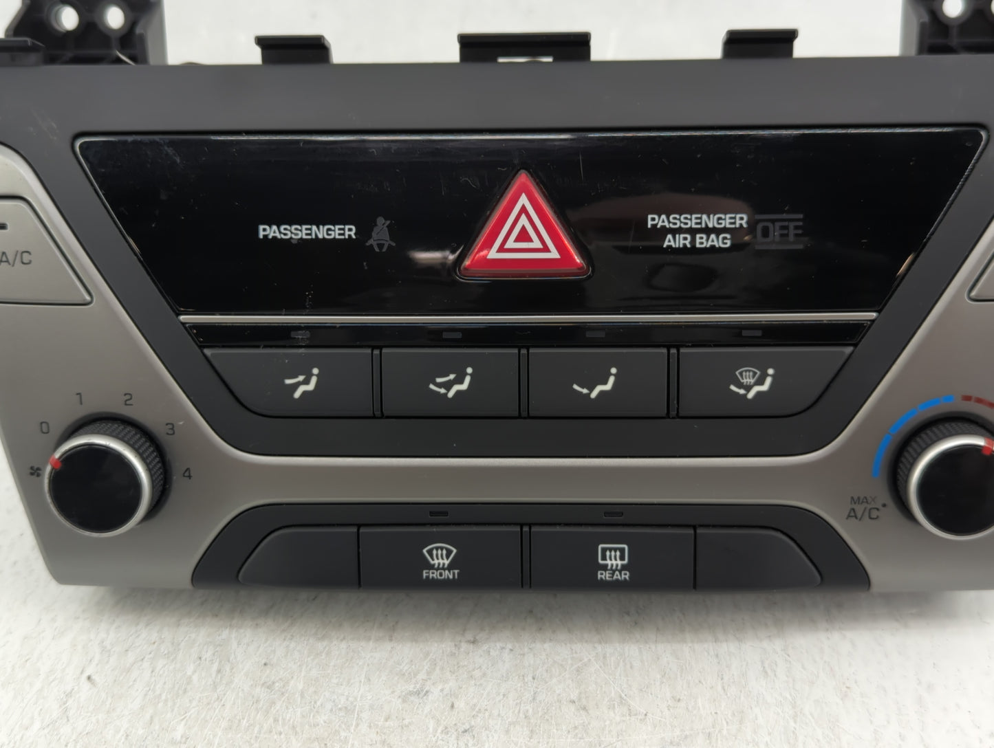 2017-2018 Hyundai Elantra Climate Control Module Temperature AC/Heater Replacement P/N:97250-F20624X Fits Fits 2017 2018 OEM