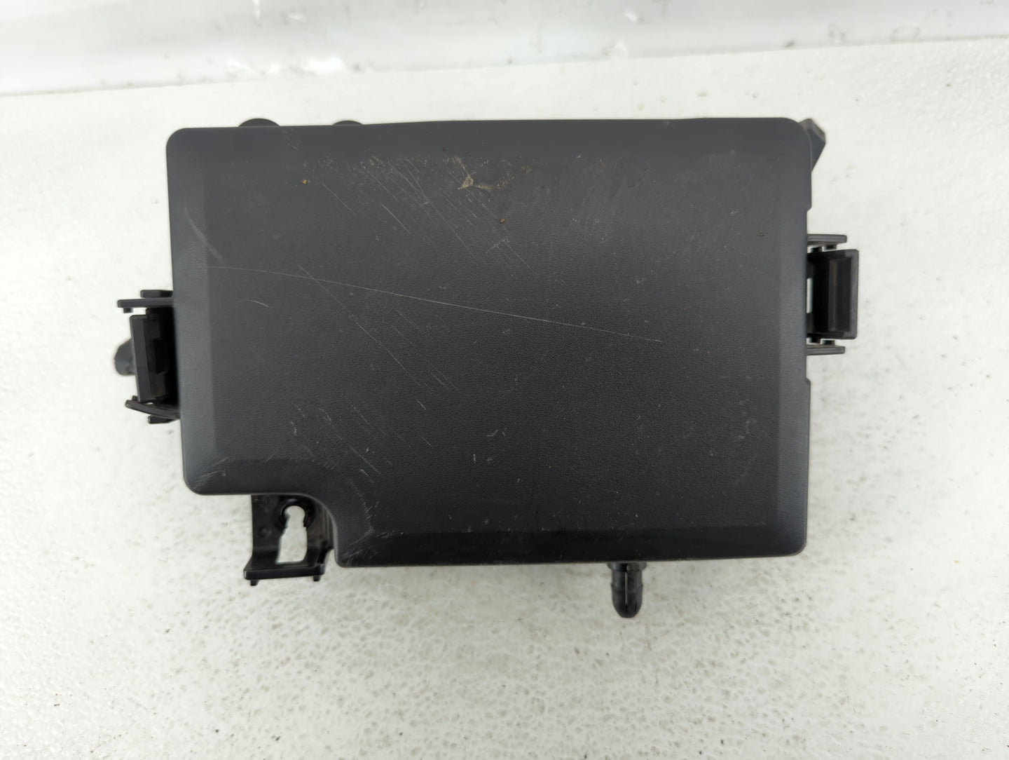 2018 Hyundai Elantra Fusebox Fuse Box Panel Relay Module P/N:91956-F2022 Fits OEM Used Auto Parts - Oemusedautoparts1.com