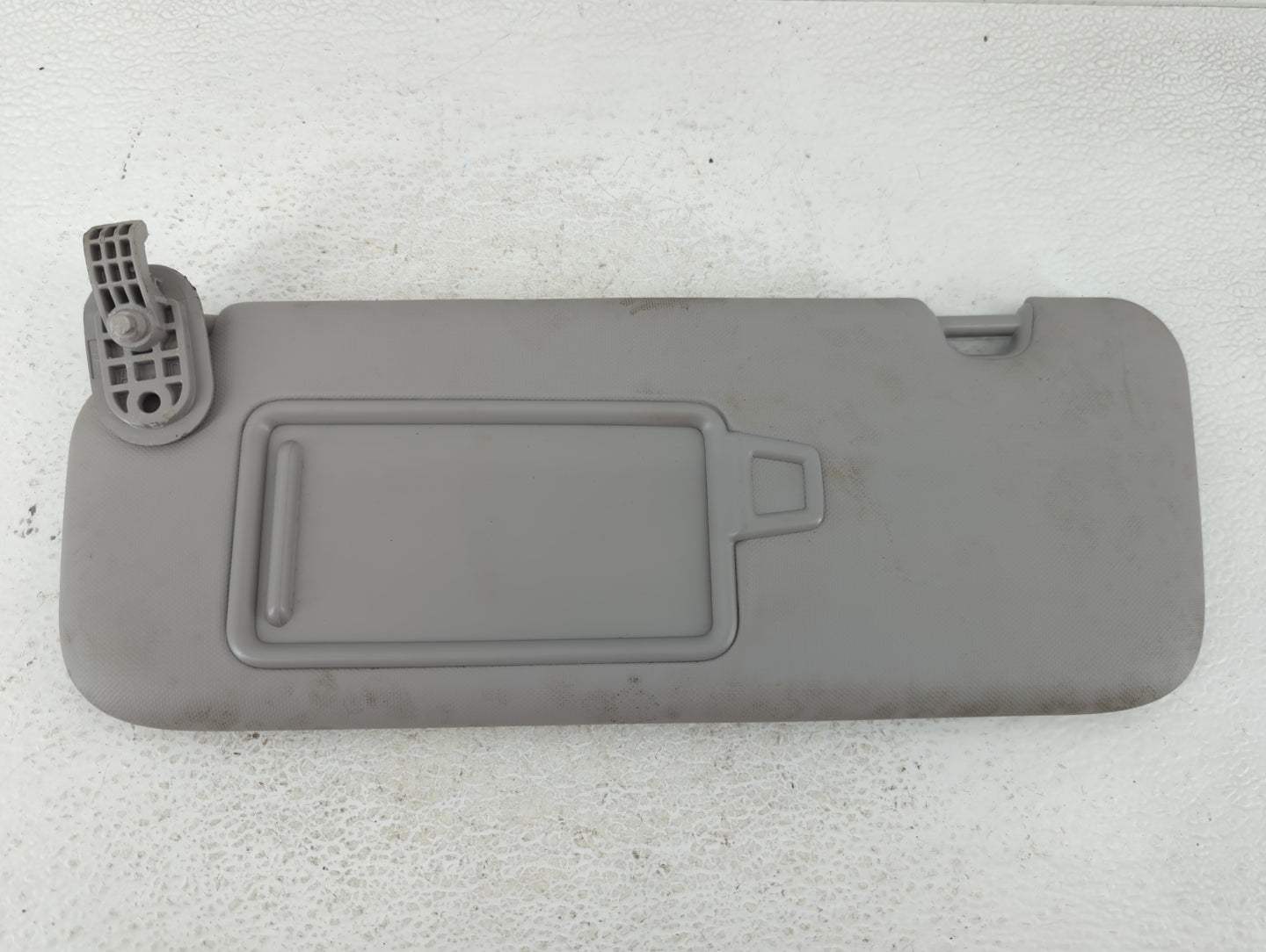 2017-2020 Hyundai Elantra Sun Visor Shade Replacement Driver Left Mirror Fits Fits 2017 2018 2019 2020 OEM Used Auto Parts -
