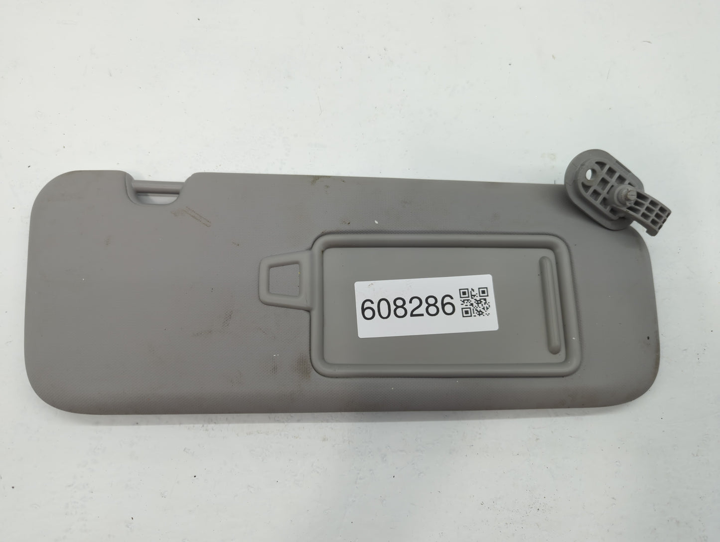 2017-2020 Hyundai Elantra Sun Visor Shade Replacement Passenger Right Mirror Fits Fits 2017 2018 2019 2020 OEM Used Auto Par