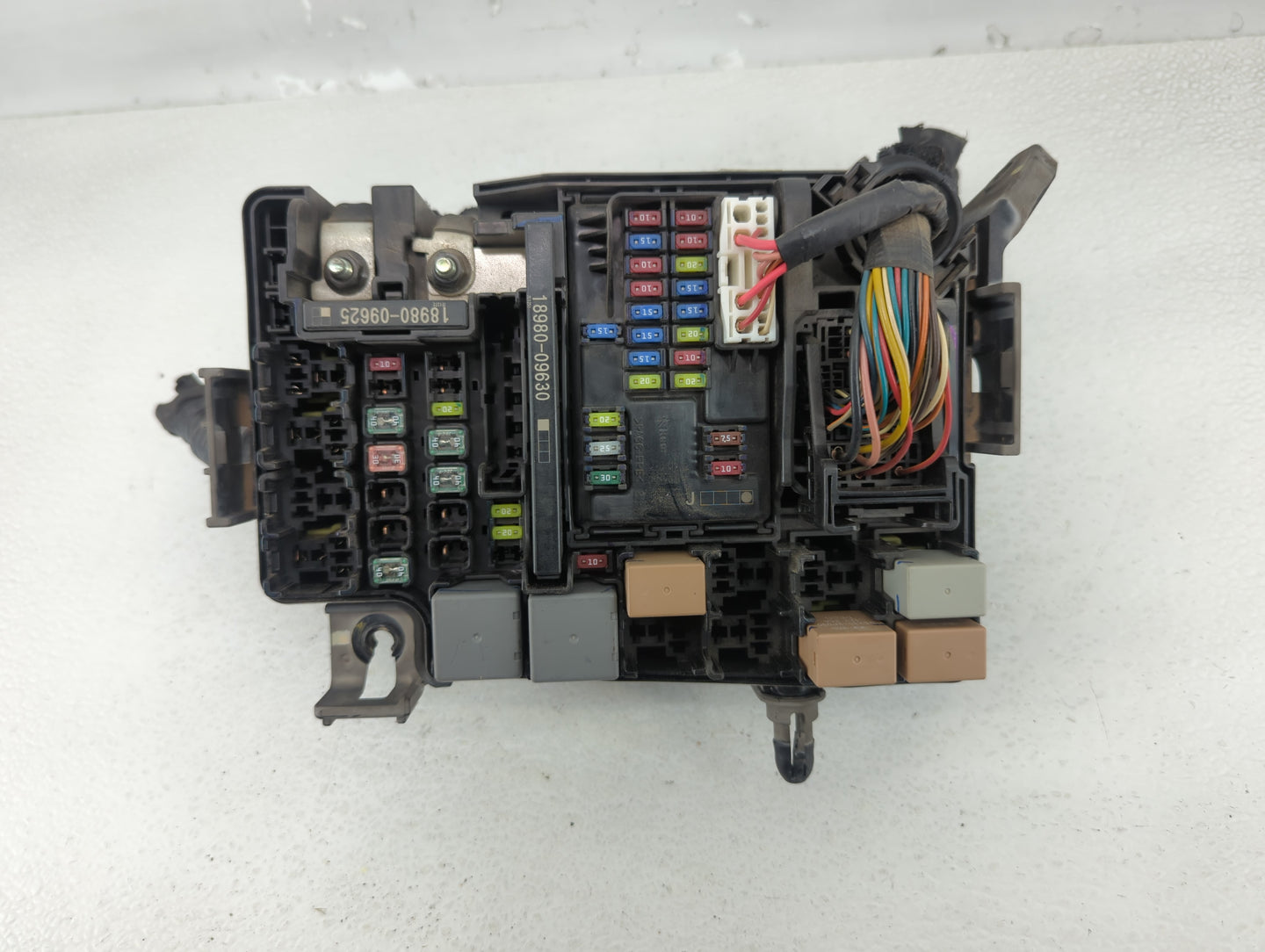 2018 Hyundai Elantra Fusebox Fuse Box Panel Relay Module P/N:91956-F2022 Fits OEM Used Auto Parts - Oemusedautoparts1.com