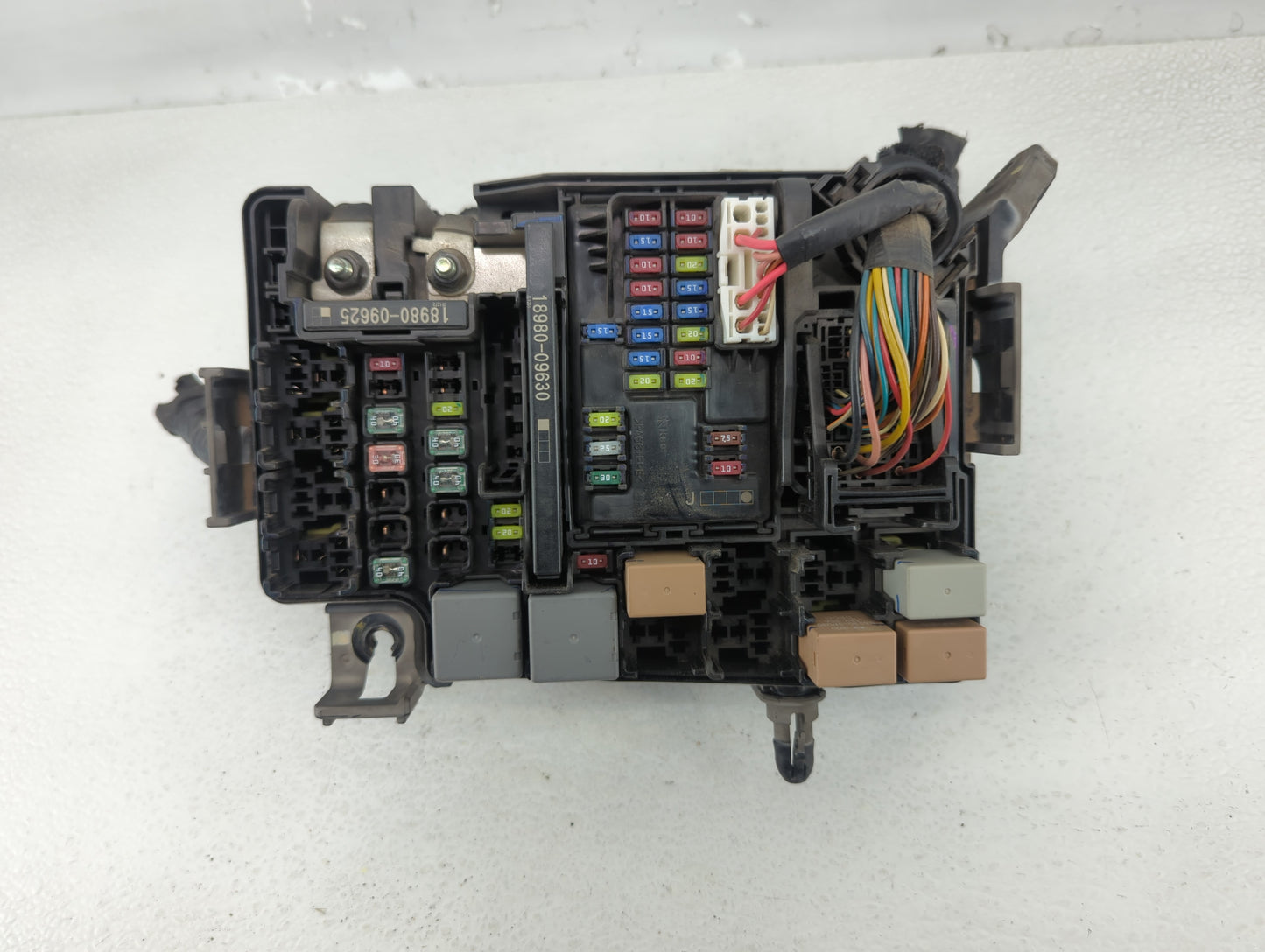 2018 Hyundai Elantra Fusebox Fuse Box Panel Relay Module P/N:91956-F2022 Fits OEM Used Auto Parts - Oemusedautoparts1.com