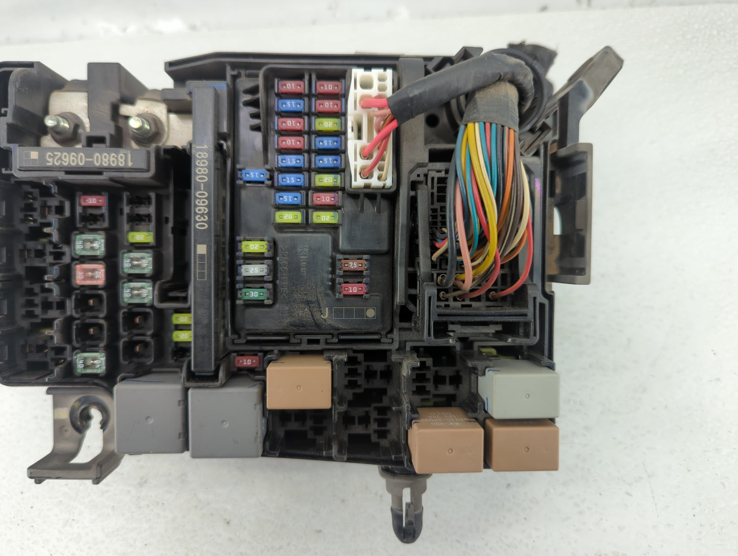 2018 Hyundai Elantra Fusebox Fuse Box Panel Relay Module P/N:91956-F2022 Fits OEM Used Auto Parts - Oemusedautoparts1.com