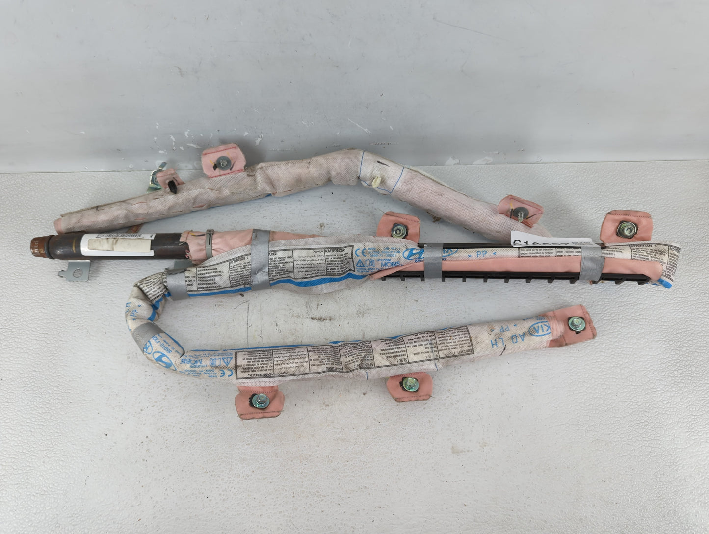 2018 Hyundai Elantra Air Bag Driver Left Steering Wheel Mounted - Oemusedautoparts1.com
