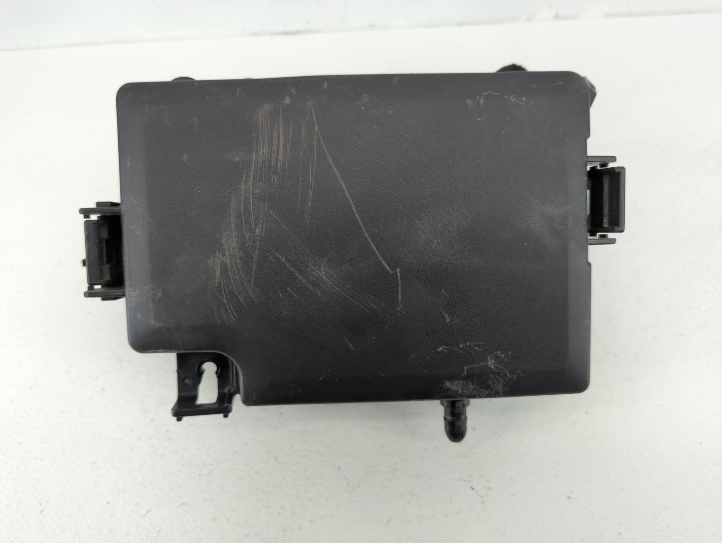 2018 Hyundai Elantra Fusebox Fuse Box Panel Relay Module P/N:91956-F2022 Fits OEM Used Auto Parts - Oemusedautoparts1.com