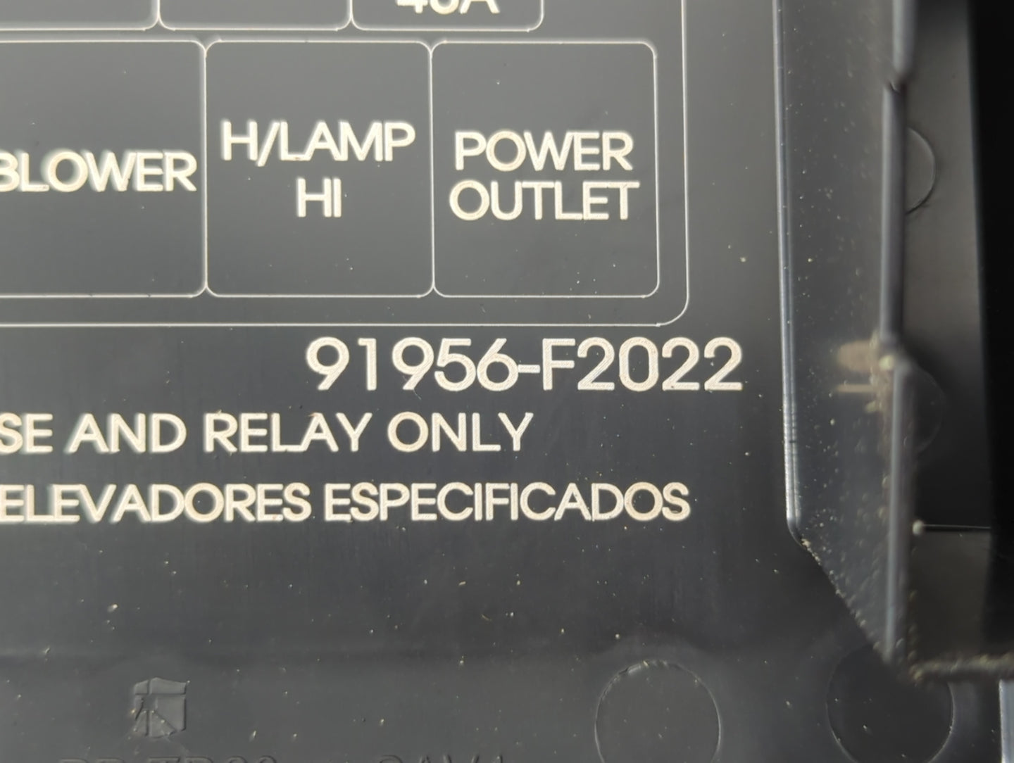 2018 Hyundai Elantra Fusebox Fuse Box Panel Relay Module P/N:91956-F2022 Fits OEM Used Auto Parts - Oemusedautoparts1.com