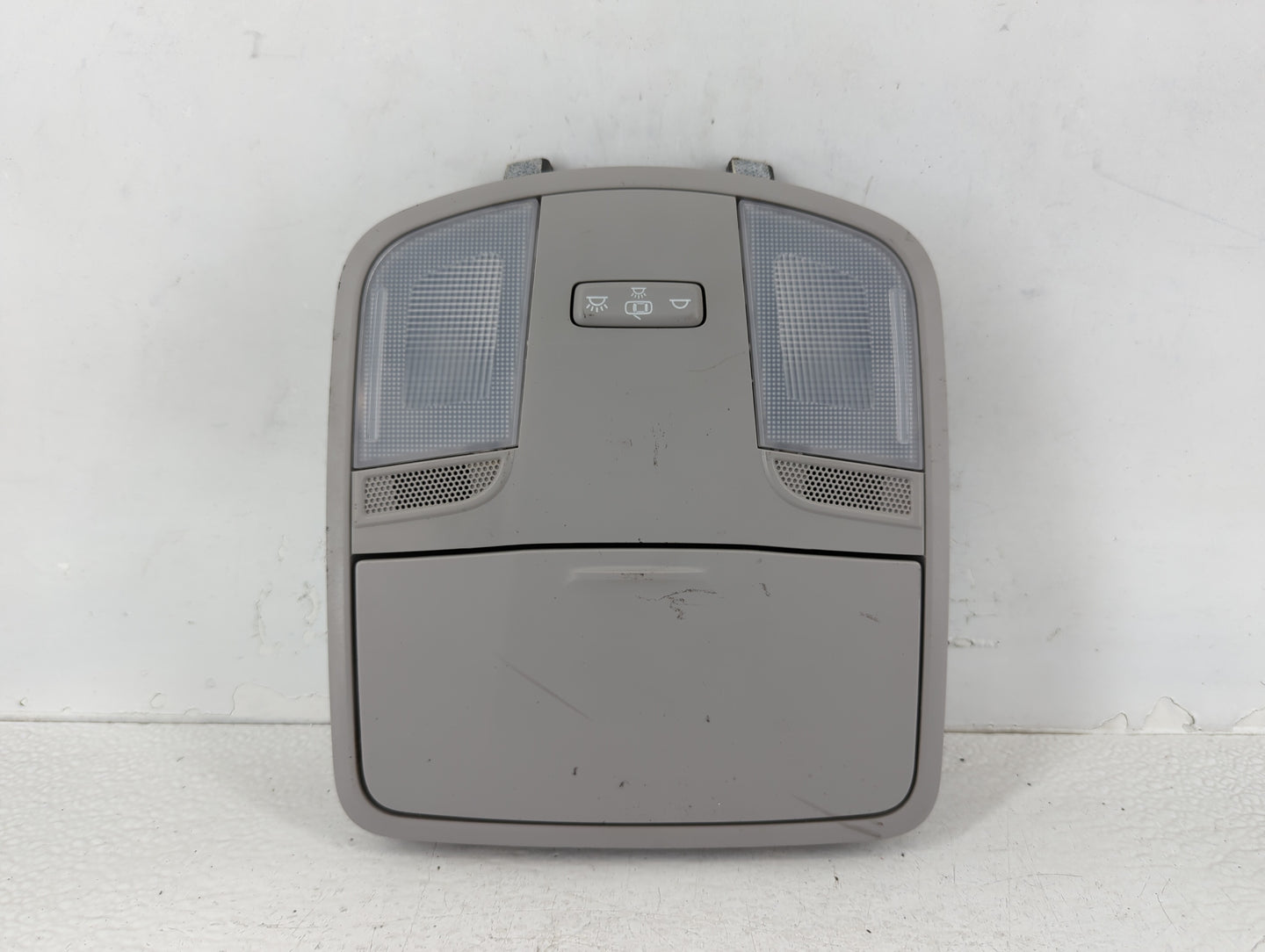 2018 Hyundai Elantra Overhead Roof Console - Oemusedautoparts1.com