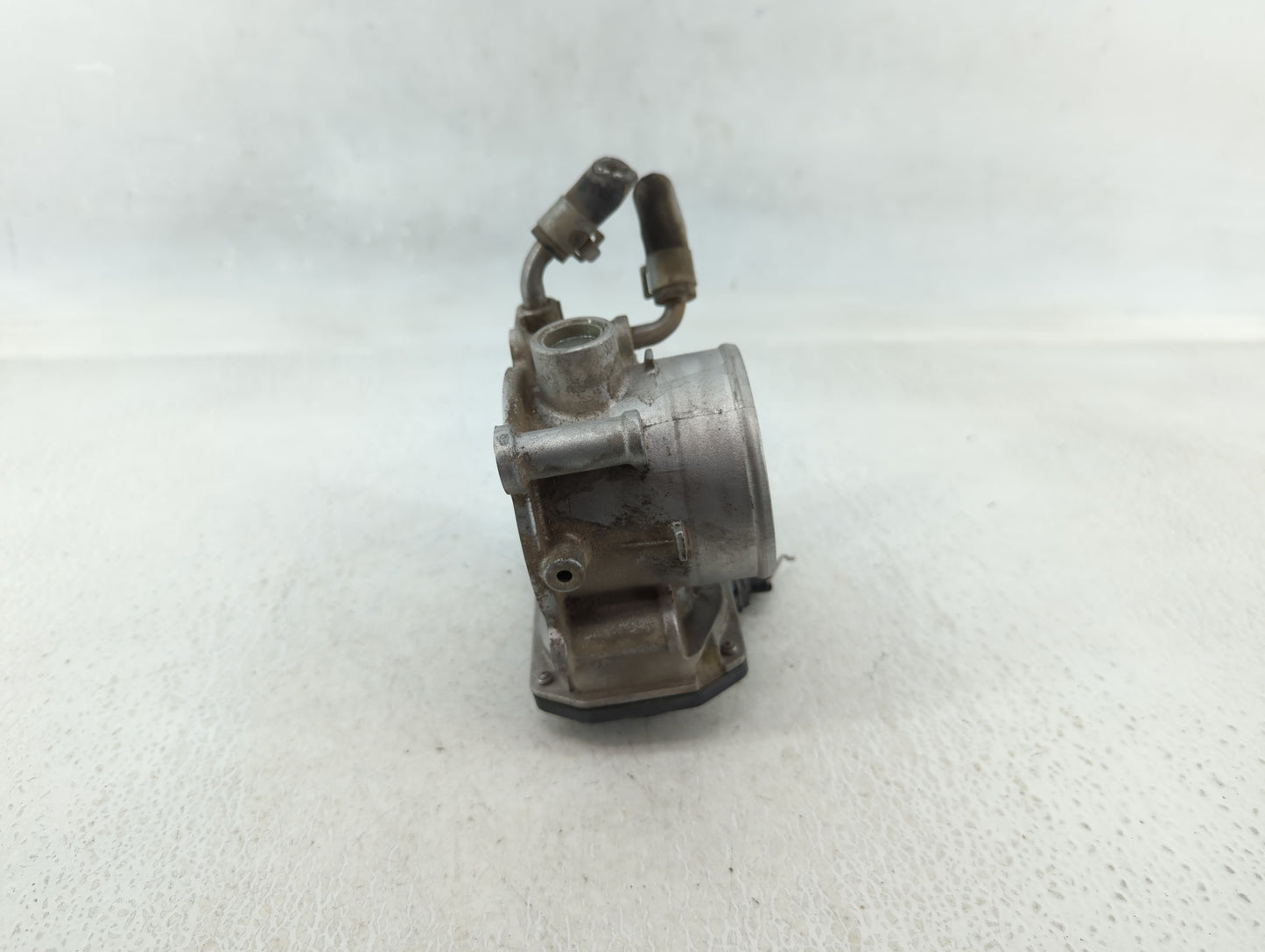 2011-2020 Hyundai Elantra Throttle Body P/N:5323 08U29 35100-2E000 Fits OEM Used Auto Parts - Oemusedautoparts1.com