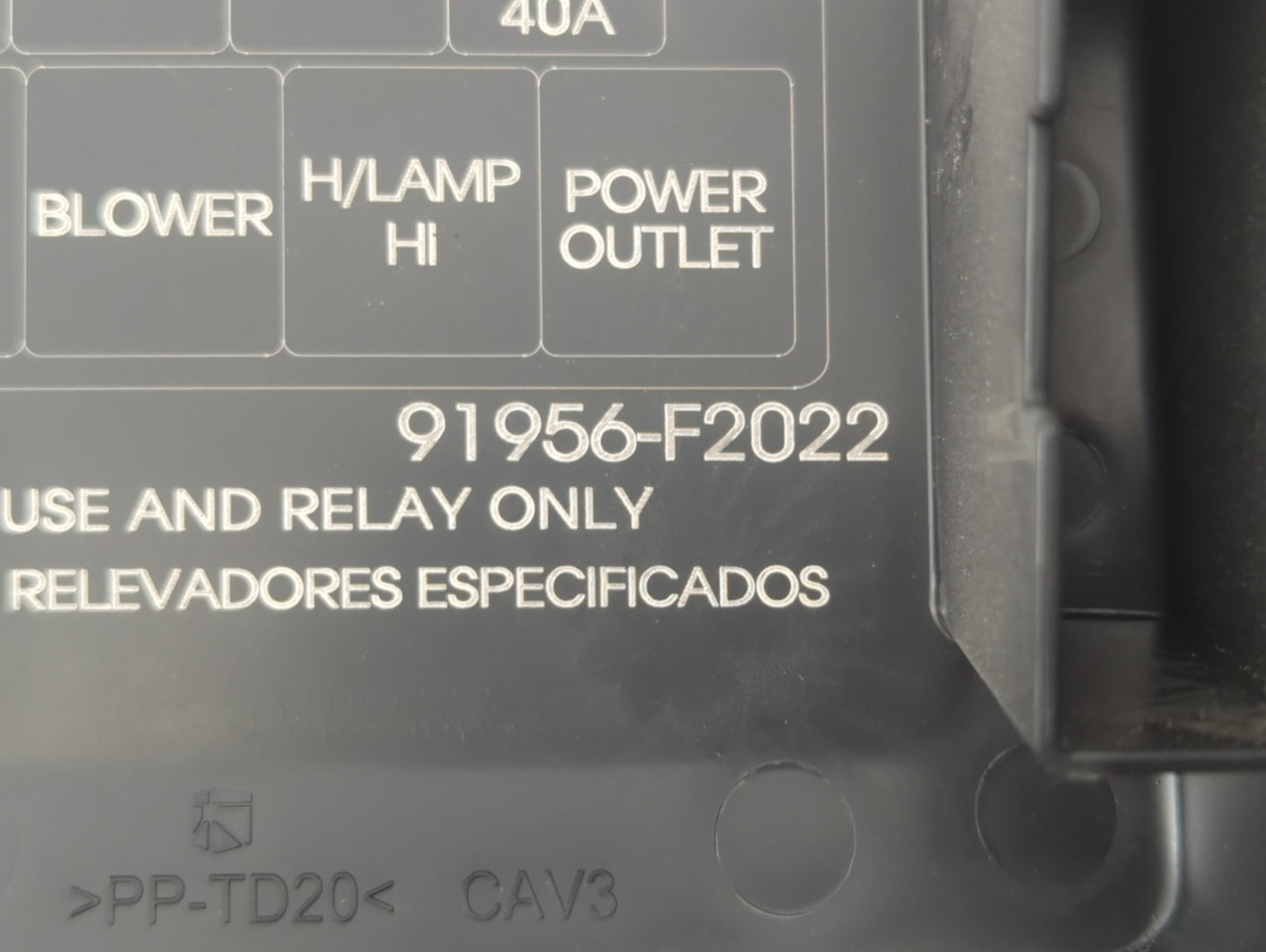 2018 Hyundai Elantra Fusebox Fuse Box Panel Relay Module P/N:91956-F2022 Fits OEM Used Auto Parts - Oemusedautoparts1.com