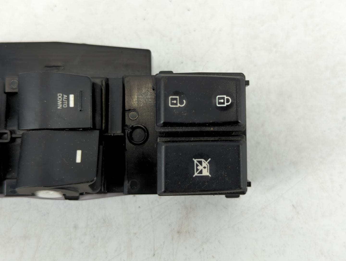 2017-2020 Hyundai Elantra Master Power Window Switch Replacement Driver Side Left P/N:299159192 Fits Fits 2017 2018 2019 202