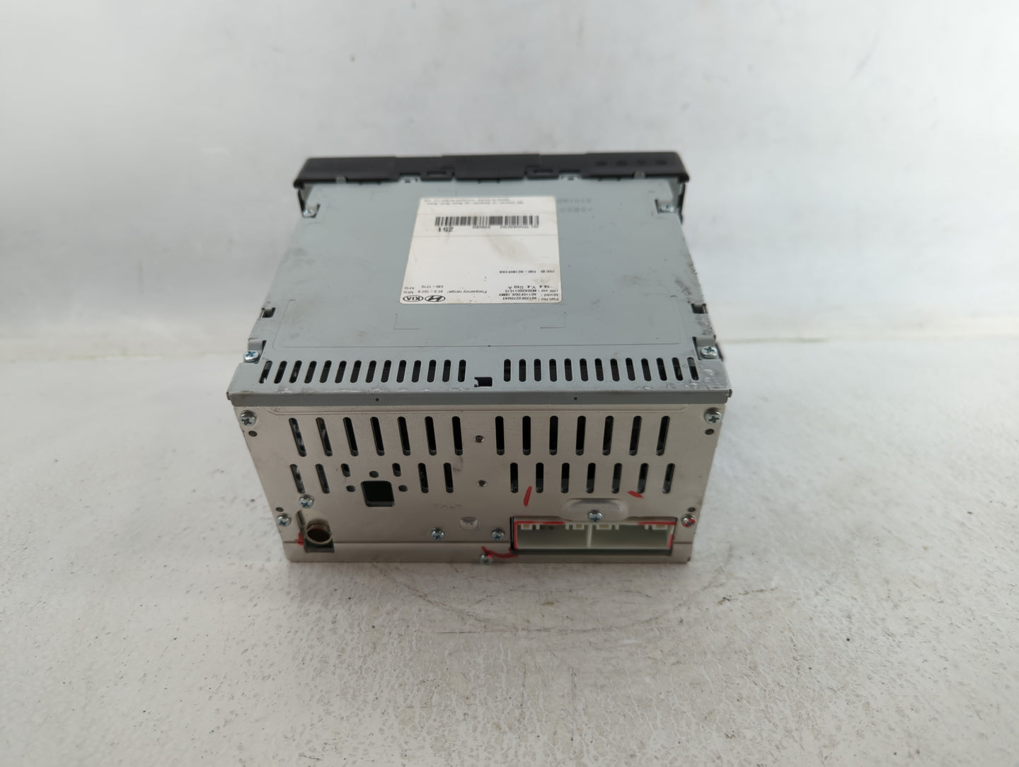 2017-2018 Hyundai Elantra Radio AM FM Cd Player Receiver Replacement P/N:96160-F2101UAT Fits Fits 2017 2018 OEM Used Auto Pa