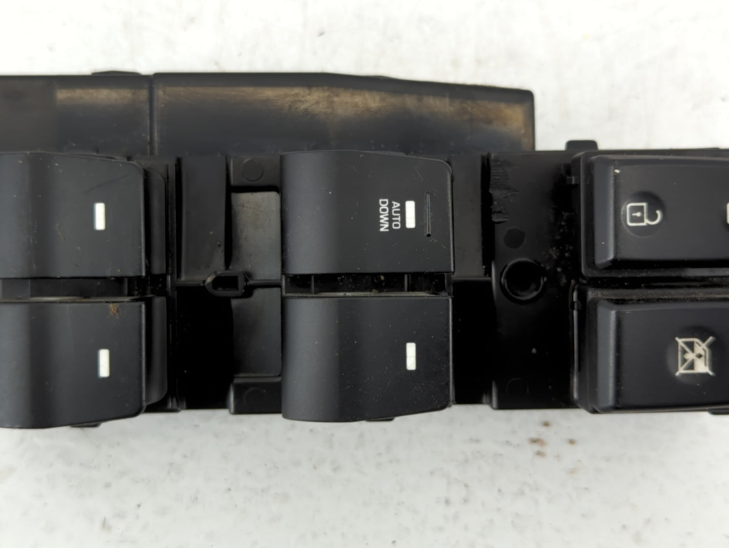 2017-2020 Hyundai Elantra Master Power Window Switch Replacement Driver Side Left P/N:299159192 Fits Fits 2017 2018 2019 202